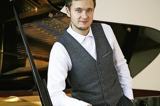 Pianist Konstantin Zvyagin mit "Nibelungen, Drachenfels und Rheinblick" in Binzen