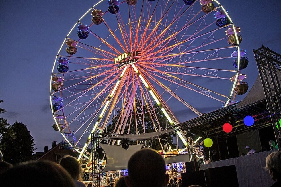 Das Seenachtfest am Titisee findet am Samstag von 17 bis 1 Uhr statt - Badische Zeitung TICKET