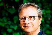 Autor Alfred Bodenheimer macht Inzlingen zum Tatort eines Mordes