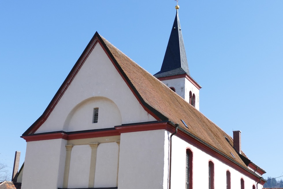 Pfarrkirche St. Agatha (Grunern) - Staufen