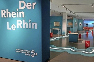 Erste Führung durch die Ausstellung "Der Rhein"