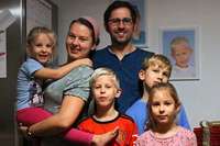 Familie Dck aus Sthlingen hilft ukrainischen Flchtlingen Fu zu fassen