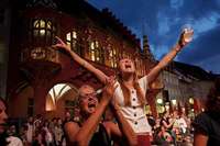 Video-Doku der Freiburger Mnsterplatzkonzerte: sechs zauberhafte Abende im Juni
