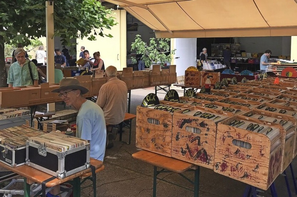 Der Ganter-Biergarten wird zum grten Plattenladen der Region - Badische Zeitung TICKET