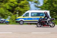 Zwei Lffinger Motorradfahrer flchten vor der Polizei &#8211; ohne Fhrerschein