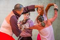 Integratives Tanzprojekt "Apapachar": Die Suche nach Gemeinschaft