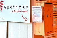 Briefkasten im Buchenbacher Dorfladen ersetzt Apothekengnge nach Kirchzarten