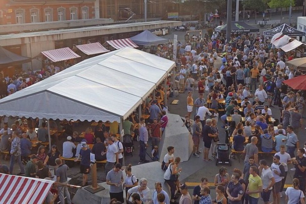 Biermarkt auf dem Vogesenplatz - Badische Zeitung TICKET