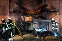 Feuer im Klberstall bei Forchheim: Polizei geht von Brandstiftung aus