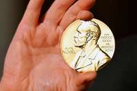 Physik-Nobelpreis fr Blick auf rasend schnelle Prozesse in Atomen