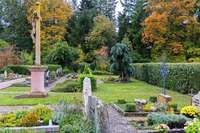 Der Umkircher Friedhof erhlt eine Urnenwand