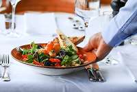 Brgermeister fordern Beibehaltung des niedrigeren Mehrwertsteuersatzes fr die Gastronomie