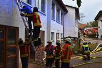 In Heuweilers Schule brennt und qualmt es bei einer bung der Feuerwehr