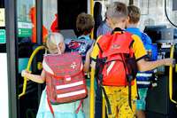 So sollen die Kinder mglichst gut und schnell mit Bus und Bahn zur Schule kommen