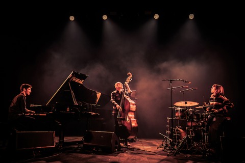 Avishai Cohen Trio | Nils Wlker & Arne Jansen - Leverkusen - 03.11.2024 18:30