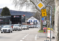 Freiburger Betriebe an der Lrracher Strae sind verrgert ber die kommende Vollsperrung