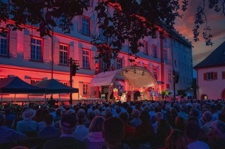 Die lustige Witwe-Rheinfelder Schlossfestspiele 2024, 08.06.2024