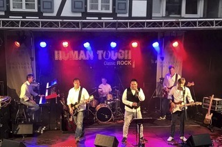 Die Band Human Touch tritt in der Winzerhalle in Emmendingen-Kndringen auf