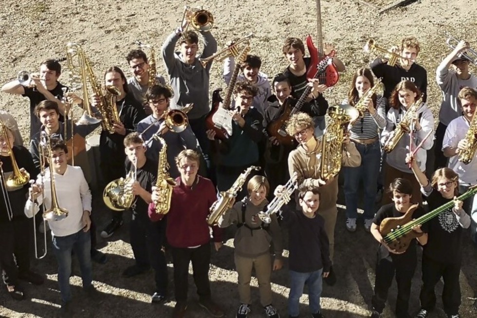 Die FG-Big Band spielt in der Aula des Friedrich-Gymnasiums Freiburg - Badische Zeitung TICKET