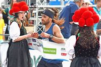 Hitze plagt selbst die Siegerinnen und Sieger beim Freiburg-Marathon