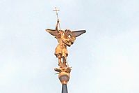 Comeback der Michaelsstatue auf der Turmspitze