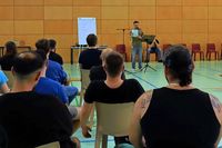 Poetry-Slam im Knast: Die Premiere in der JVA Offenburg trifft ins Schwarze