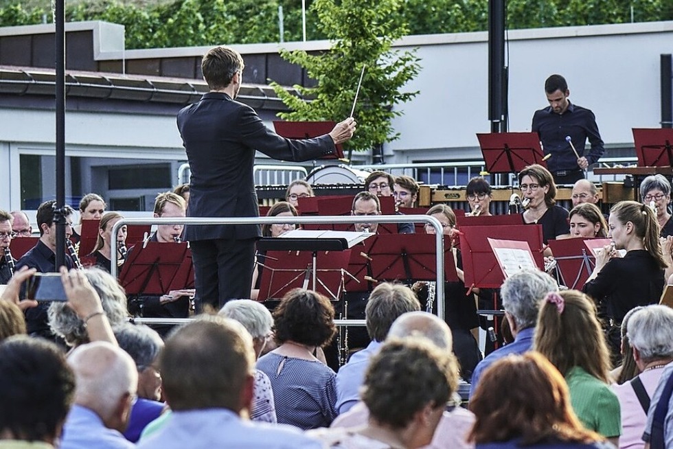 Blasmusikverband Kaiserstuhl-Tuniberg ldt zu niveauvollem Konzert - Badische Zeitung TICKET