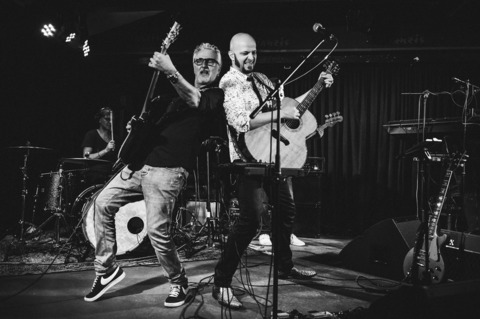 Jakob Hansonis Band feat. Pit Hupperten - David Bowie Special - Leverkusen - 20.12.2024 20:00