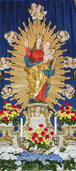 Marienfigur und Alphorn in der Stiftskirche
