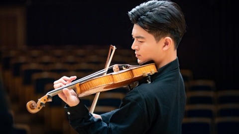Konzertexamen von Jiho Kang - Violinklasse Prof. Sebastian Hamann - Freiburg - 04.07.2024 20:00
