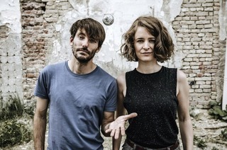 Das Duo Mackefisch tritt mit dem Programm "Harmoniedergang" in der Kumedi in Riegel auf