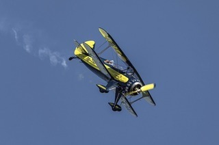 Der Aero-Club Kehl feiert sein 40. Jubilum mit einem Flugplatzfest mit Vorfhrungen, Rundflgen, Musik und Feuerwerk.