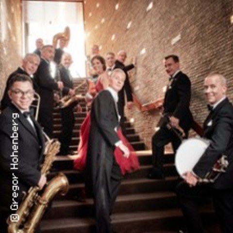 Max Raabe & Palast Orchester - Hummeln streicheln - Bamberg - 02.05.2025 20:00