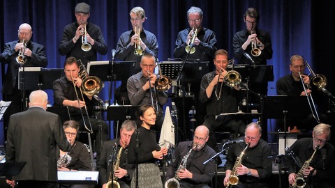 Big Band Burghausen - Trostberg - 08.12.2024 18:00