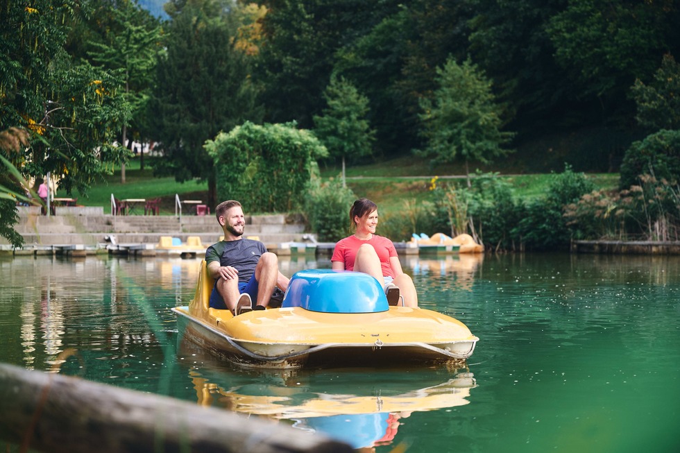 Tretboot- und Kajakfahren auf dem Stadtrainsee - Waldkirch