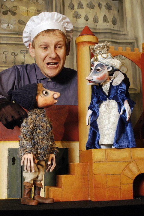 Vom Fischer und seiner Frau (ab 5) - Moussong Theater mit Figuren - Augsburg - 23.02.2025 15:00