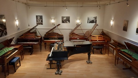 Solo im Clavier-Salon: Gerrit Zitterbart (Claviere) spielt Chopin Ii - Gttingen - 25.10.2024 19:45