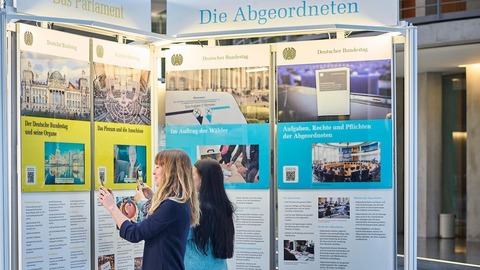 Wanderausstellung Deutscher Bundestag - Offenburg - 12.09.2024 09:00