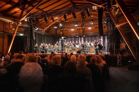 Lneburger Symphoniker 2. Heimat Konzertscheune Haydns Klavierkonzert-Zyklus (1) - Soloist in Residence Matthias Kirschnereit spielt Haydns Klavierkonzerte (Matine) - Lneburg - 20.10.2024 11:00