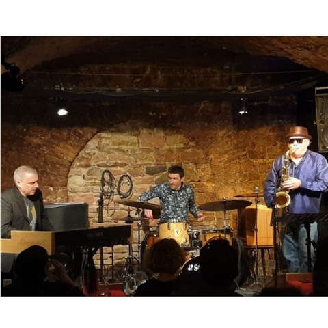 INTERNATIONALES JAZZMEETING REICHELSHEIM - Tony Lakatos (Saxofon), Jean-Yves Jung (Organ) und Jean-Marc Robin (Schlagzeug) - Reichelsheim (Wetterau) - 02.11.2024 20:00