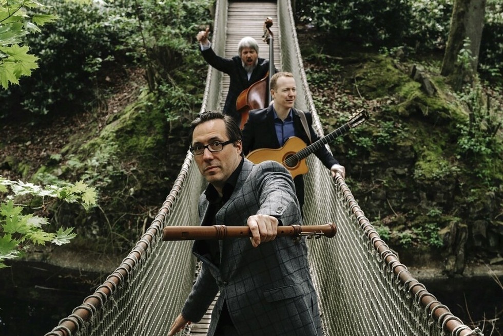 Die Passerelle Konzertreihe startet im Kehler Kulturhaus mit dem Trio "Wildes Holz" - Badische Zeitung TICKET