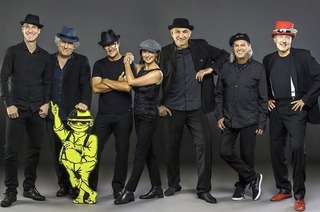 Bluesquamperfect tritt im Theater am Kastelberg in Waldkirch auf