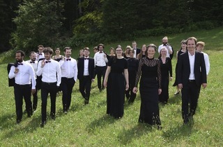 Das Stemning Ensemble und Chornetto singen gemeinsam