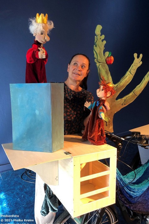 Wie heiratet man einen Prinzen - Figurentheater mit Handpuppen, Schauspiel, einem Theaterrad und viel Bewegung - Brandenburg an der Havel - 16.02.2025 14:30