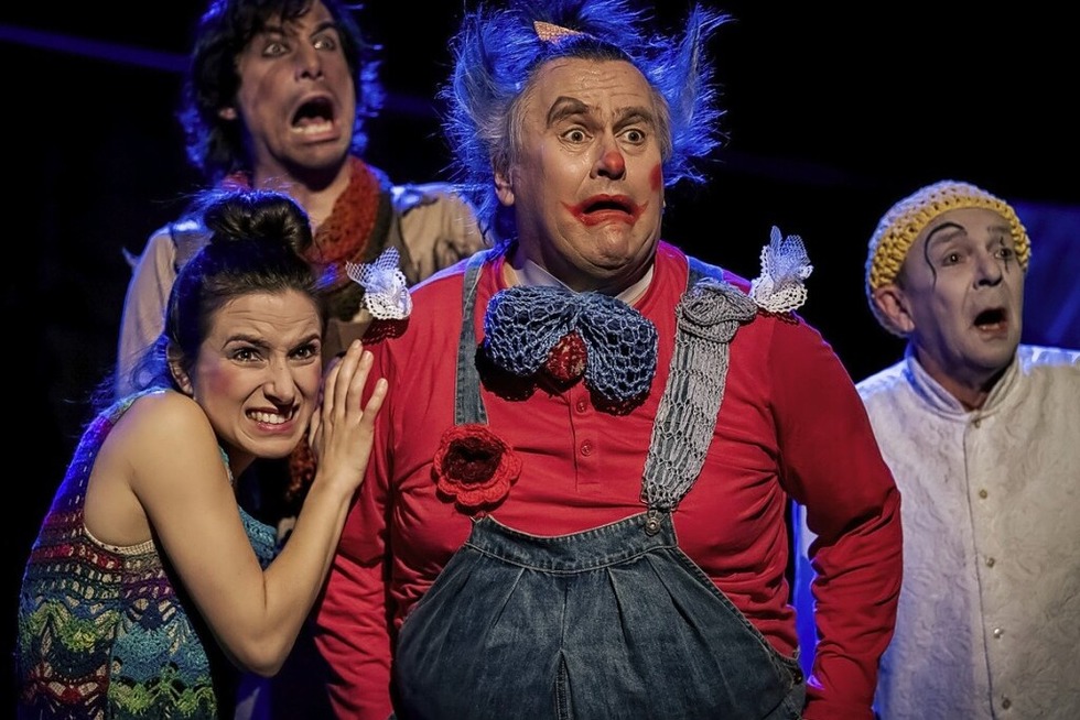 Zum Auftakt des Theaterfestival Allez-Hopp spielt das Theater Baden Alsace in Neuried das Stck Zirkus Fantastica - Badische Zeitung TICKET