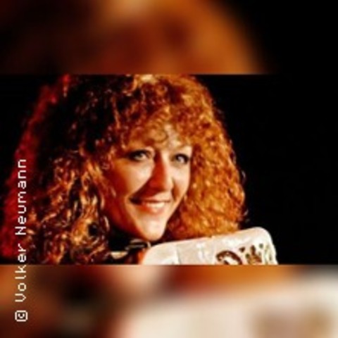 Lydie Auvray - Die Grande Dame des Akkordeons - HOLZWICKEDE - 22.05.2025 20:00