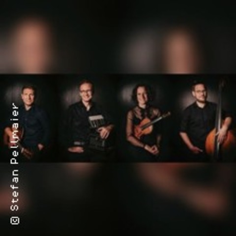 Luz Amoi - PFAFFENHOFEN - 17.10.2025 20:00