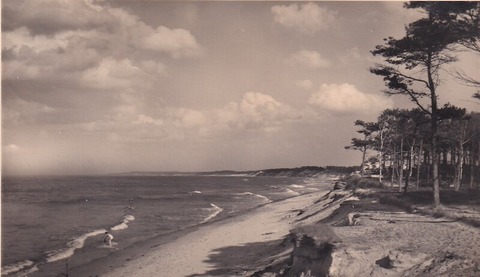 Lesung: &#8222;Mit tausend salzigen Meeresgren!&#8220; - Ein literarischer Abend zu den Ostseereisen des Malers und Grafikers George Grosz - Ostseebad Ahrenshoop - 03.07.2025 19:00