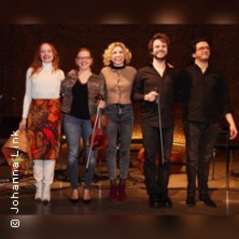 Brigitte Hobmeier & Nouwell Cousines - ALTOMNSTER/THALHAUSEN - 14.12.2025 19:00