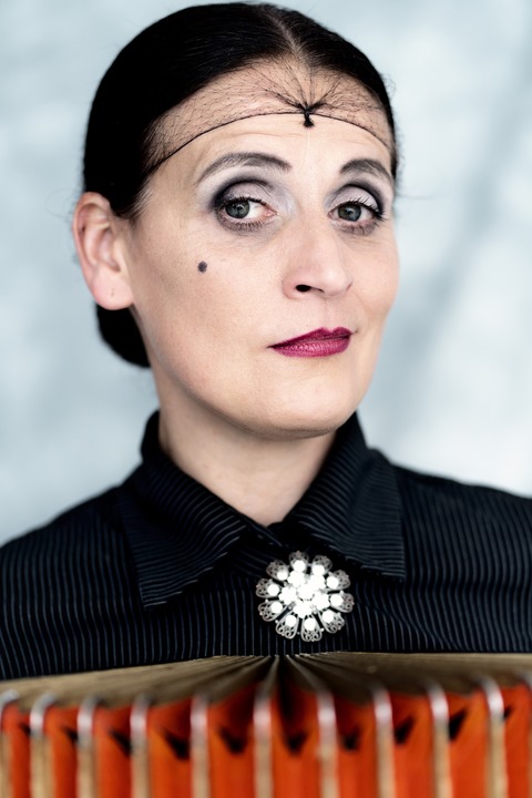 Carmela de Feo - La Signora - &#8222;Meine besten Knaller&#8220; Best of - Uhingen - 30.10.2025 20:00